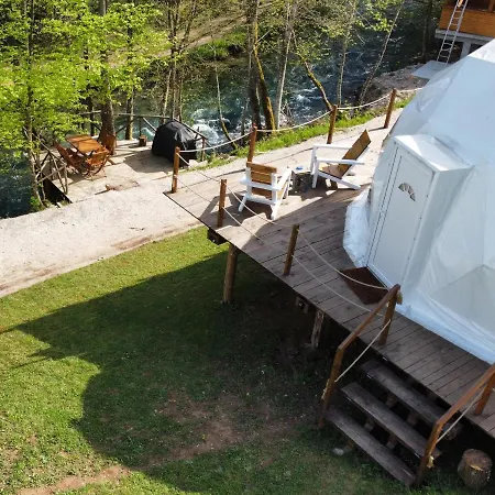 Nomad Glamping Апартаменты *